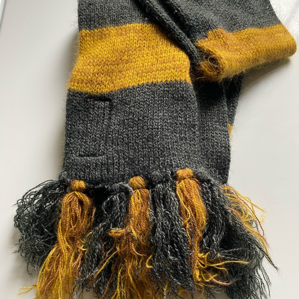 Fantastic Beasts Scarf